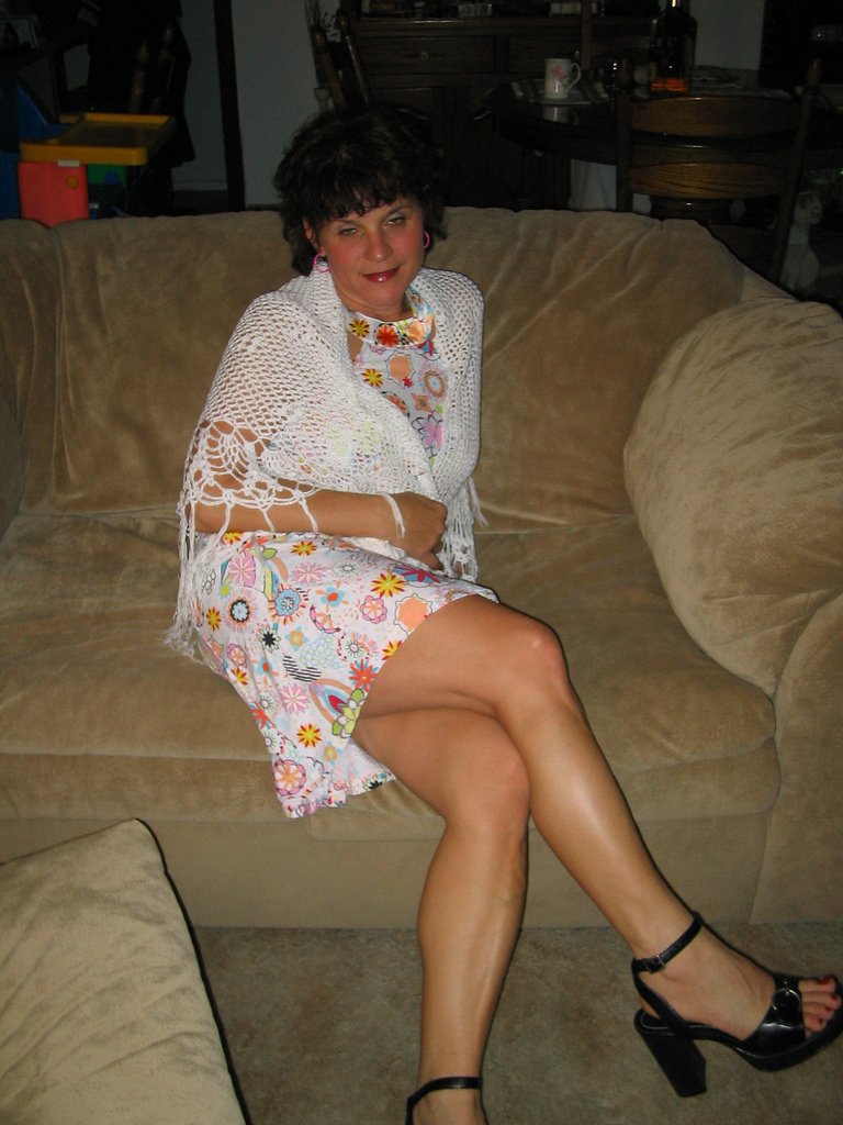 51yo Missouri wife Holly Sue, naked for all 2 C #ETKnZFdE