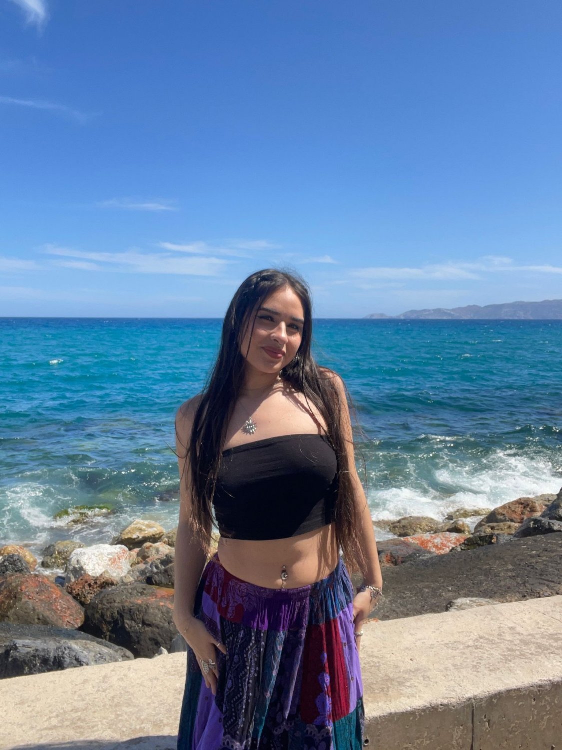 Sexy submission- thick brunette slut loves to send nudes #Ha1tbO2i