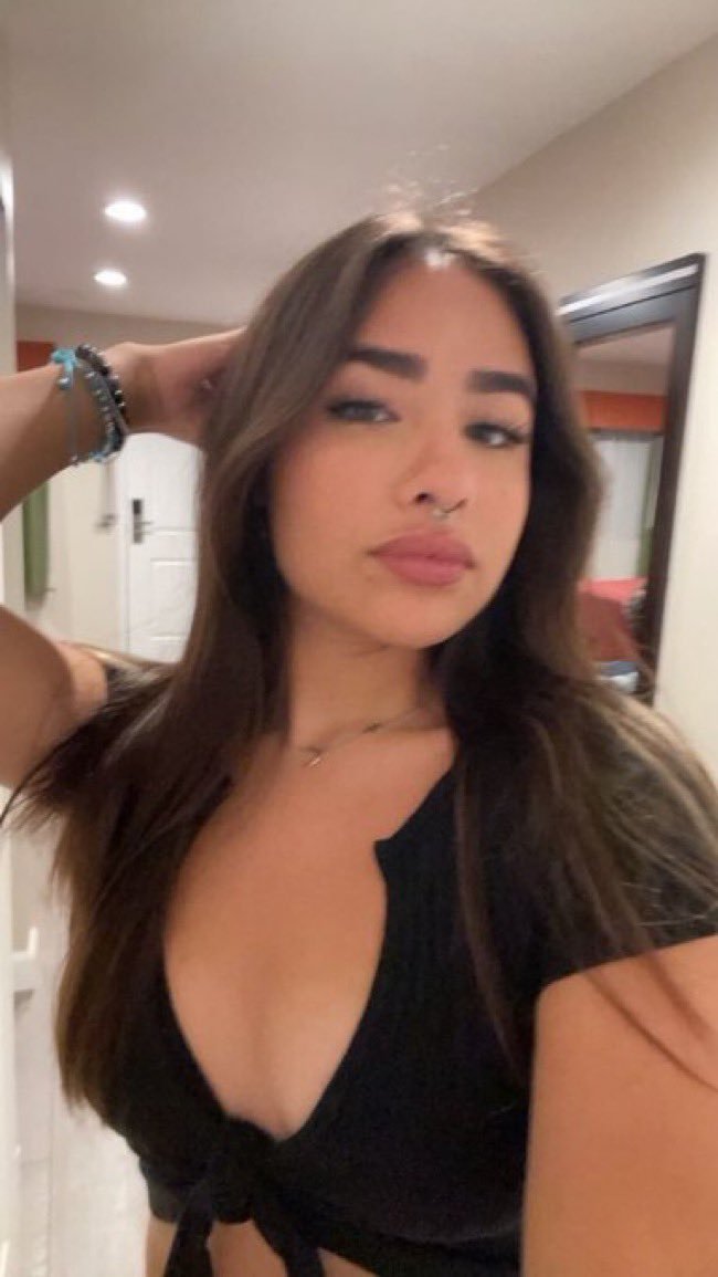 Sexy submission- thick brunette slut loves to send nudes #a33Ae9rX